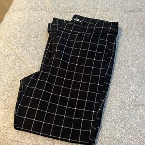 NWOT WOMENS OLD NAVY PIXIE PANTS